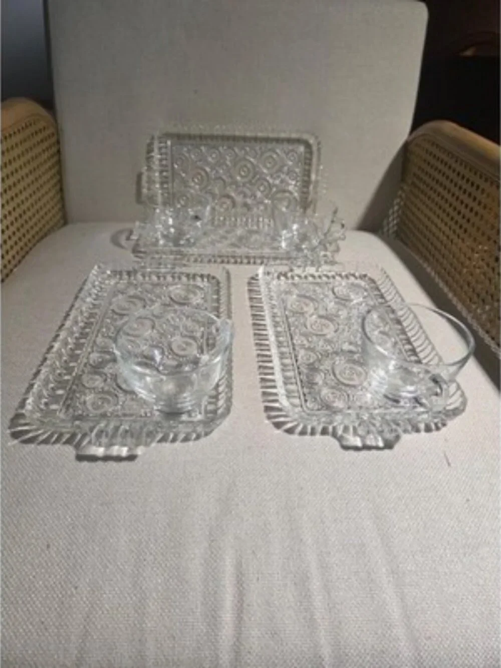 Vintage Anchor Hocking Colonial Lady Snack Set 4 Trays 4 Cups MCM Clear Glass